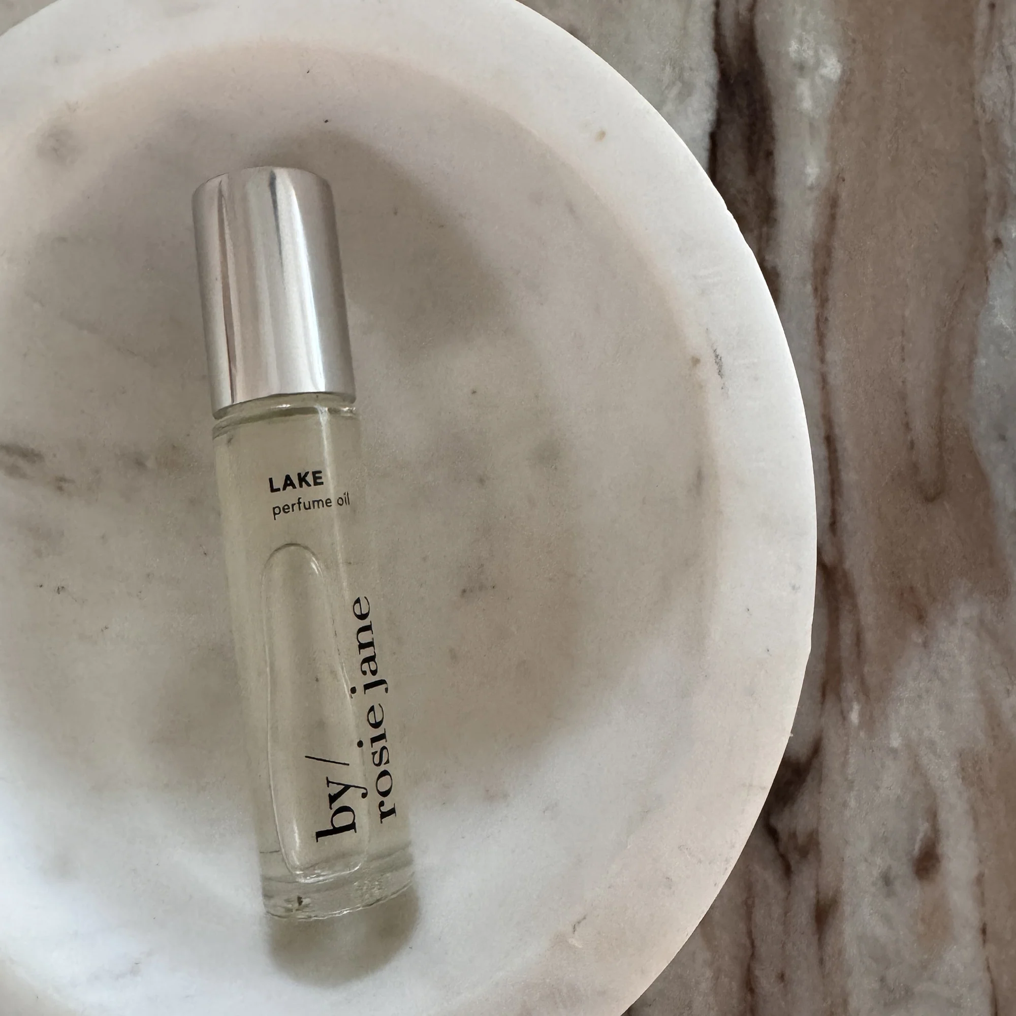 LAKE PERFUME OIL - Image 2